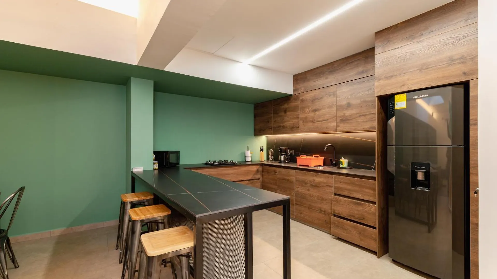 Ll 203 4Br 4Bath Apartment Close To Lleras Park - Poblado - Medellin