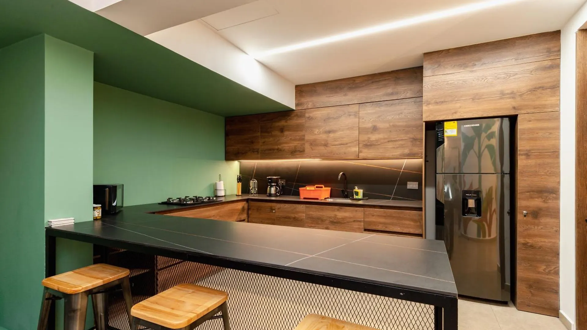 Ll 203 4Br 4Bath Apartment Close To Lleras Park - Poblado - Medellin Colombia