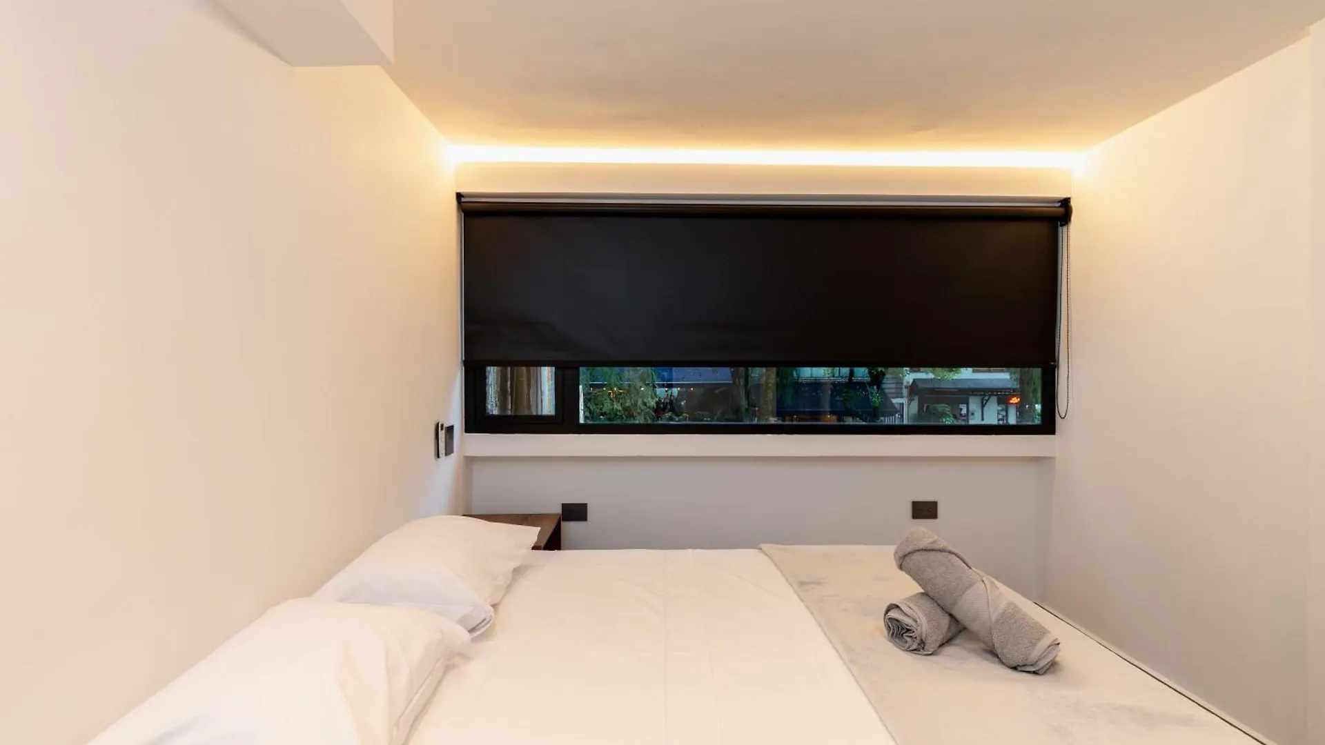 Ll 203 4Br 4Bath Apartment Close To Lleras Park - Poblado - Medellin