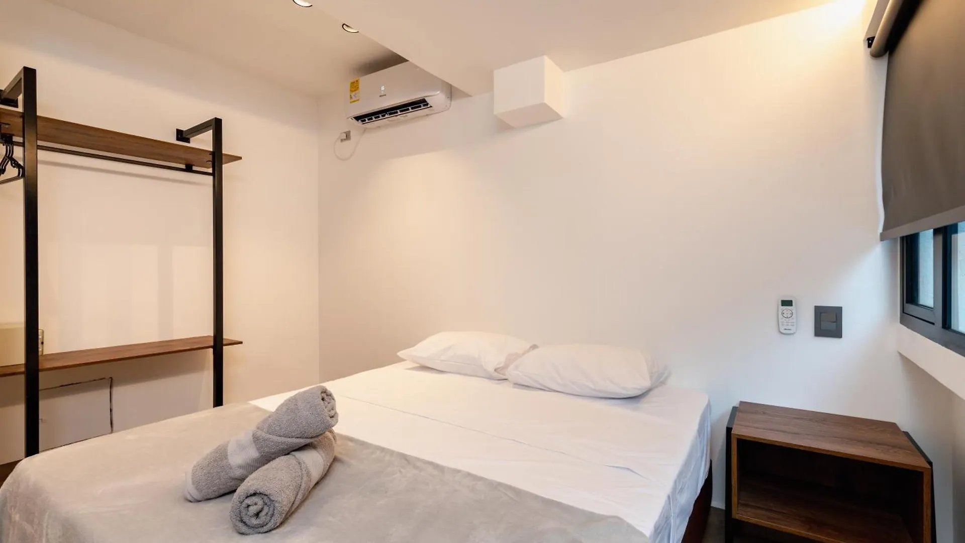 Ll 203 4Br 4Bath Apartment Close To Lleras Park - Poblado - Medellin